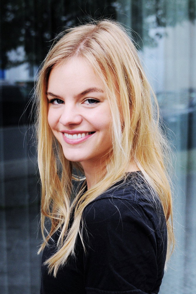 Sophia Schober as Maja in Get Up