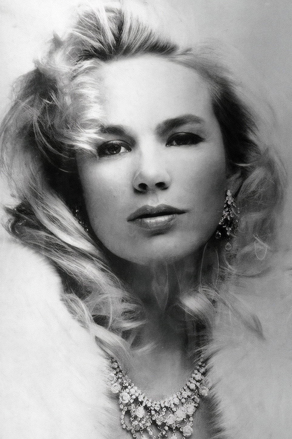 Ruth Collins as Dede Magnolia in Deadly Embrace