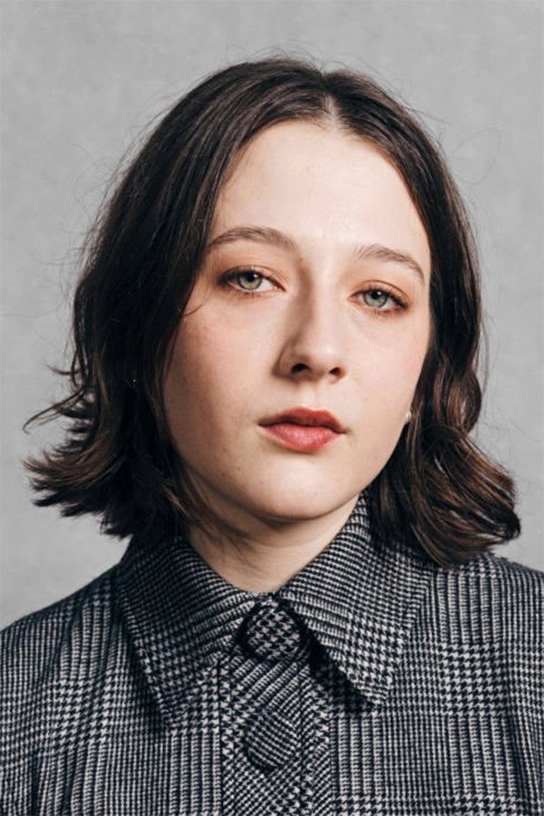 Lily Collias as Lindsay in Roofman