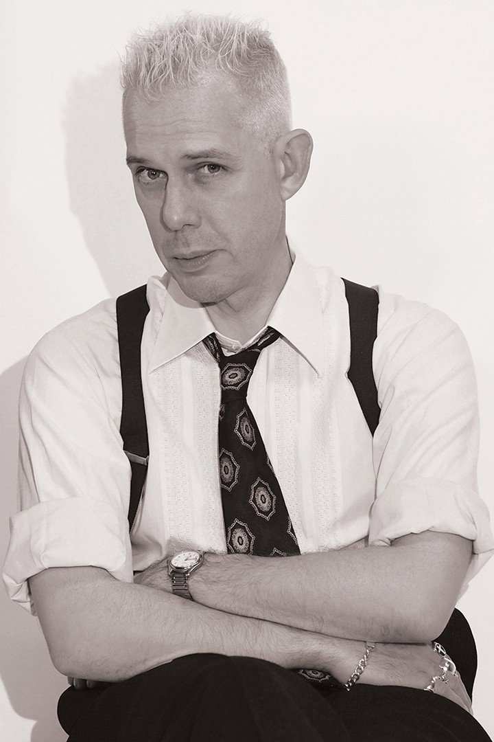 Michael Fausti as Dr. Alan Maise (Segment: Fallen Angel) (voice) in Horror-Scopes: Volume Three - Dark Zodiac