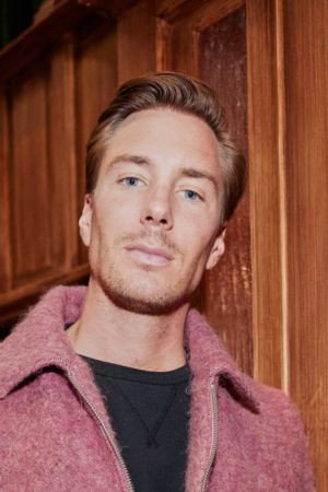 Jonas Fagerström as Self in Carl och spelreklamshelvetet
