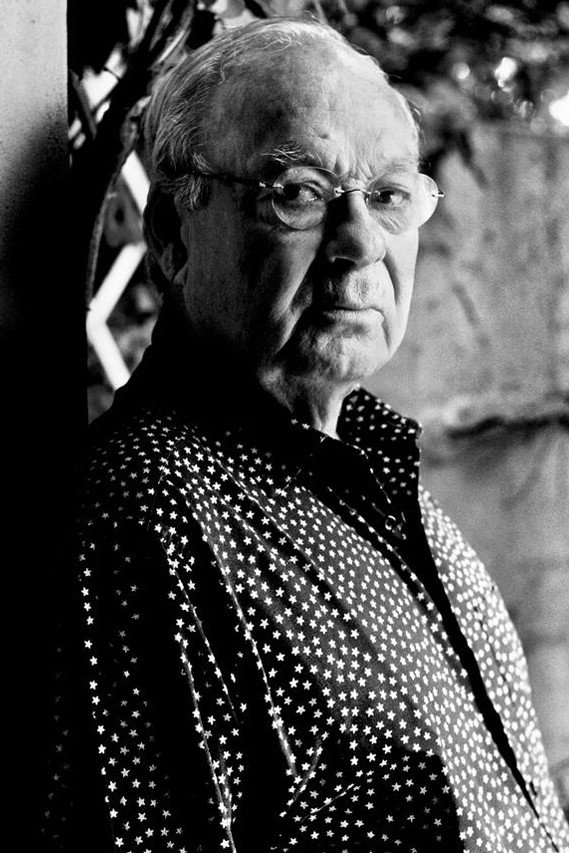 Siné as Le viticulteur in Mammuth