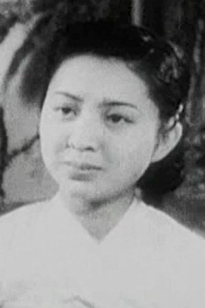 Cheong-ja Hong as Yoshiki' sister in Dear Soldier