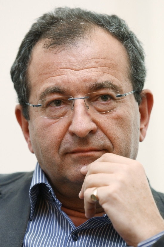 Cyril Höschl as Himself in Jaro v nouzi