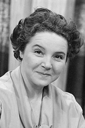 Liesel Christ as Frau Korn in Timo