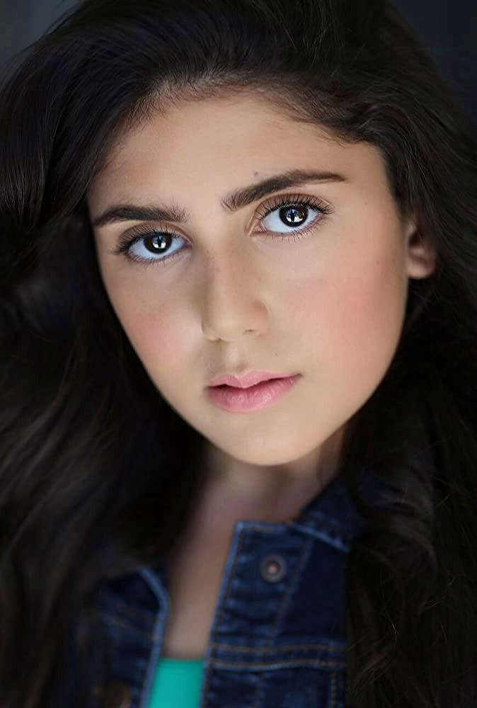 Seanna Pereira as Ruby Strangelove in Ruby Strangelove Young Witch