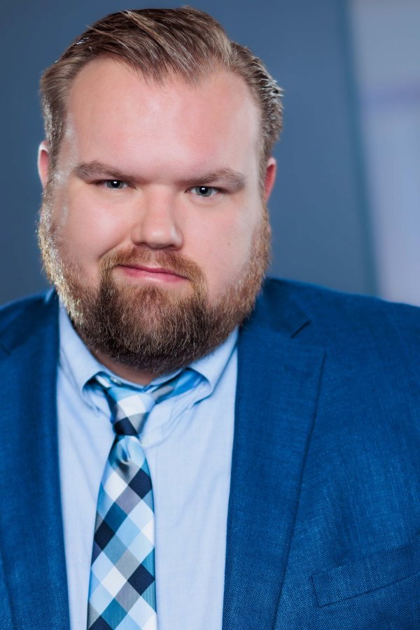 Nathan Hesse as Burt in Candy
