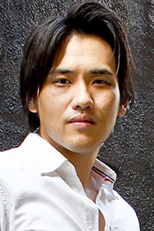 Soseki Yamatoya as Suicide Man in Oh Lucy!