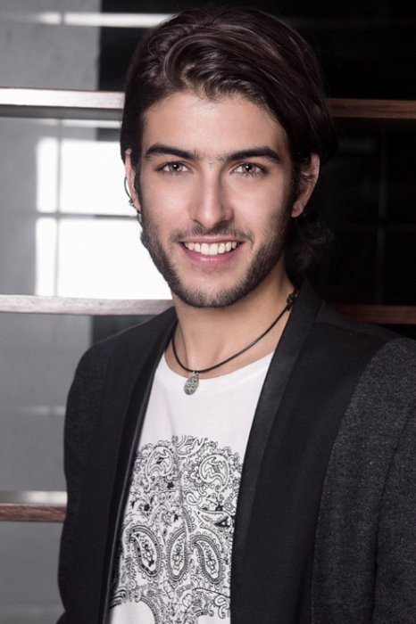 Juan Pablo Gil as Jorge Garza in El Dragón: Return of a Warrior