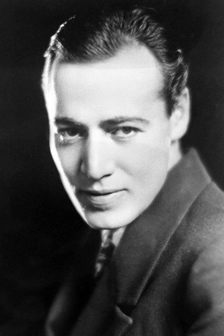 Leslie Fenton as Webb in Thunder Below