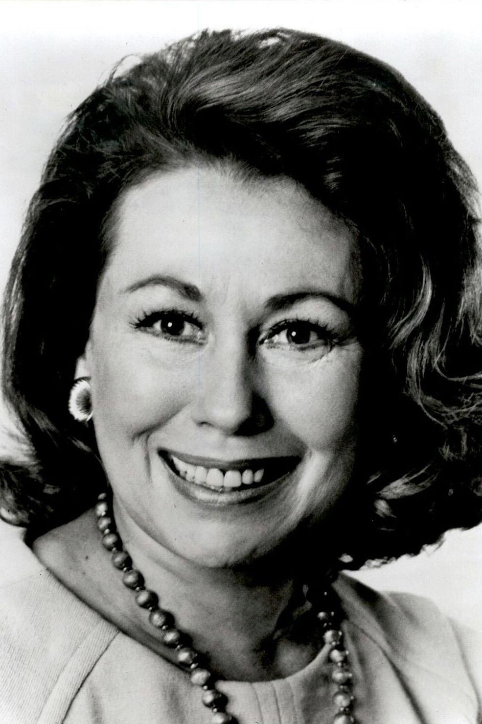 Janet Ward as Gloria Gordon in Dr. Max