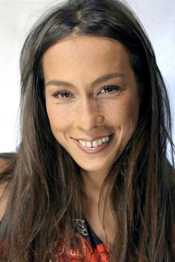 Vanille Attié as Lydie in Bingo!