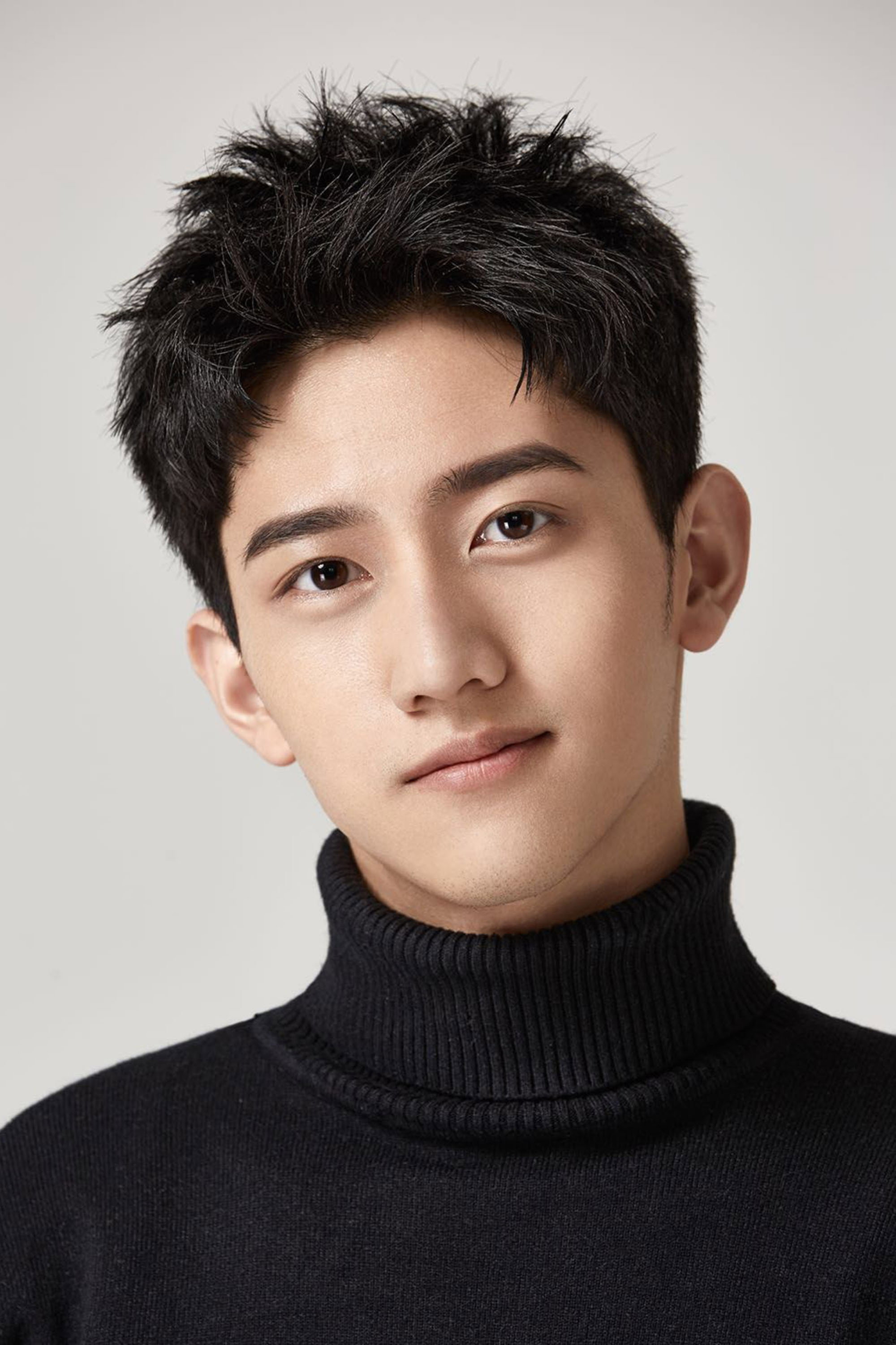 Zhan Yu as Ji Dingluan in Your Sensibility My Destiny