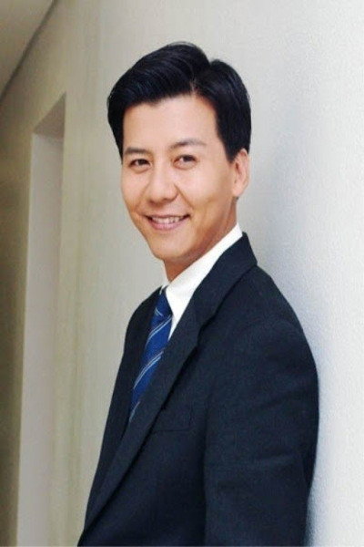 손지창 as Jang Bum-Soo in Trio