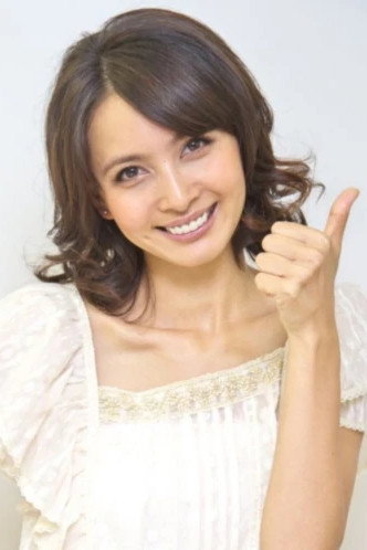 加藤夏希 as Miki Tsujiwaki (voice) in Hungry Heart: Wild Striker
