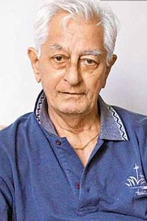 Ram Sethi as Self in Kommt ein Vogel geflogen