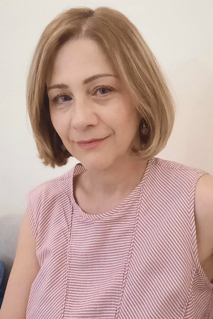 Slađana Zrnić as Sofija in That Hot Summer