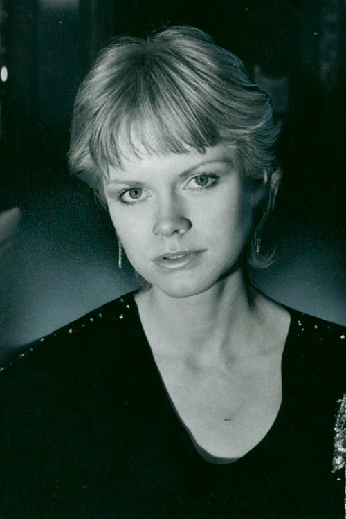 Emma Relph as Jo Payton in The Day of the Triffids