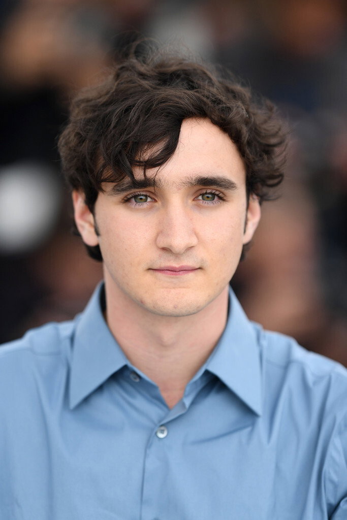 Adriano Tardiolo as Lazzaro in Happy as Lazzaro
