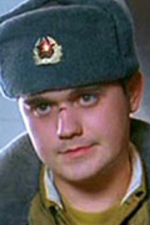 Андрей Гуркин as Gena Savitsky in Soldiers Decameron
