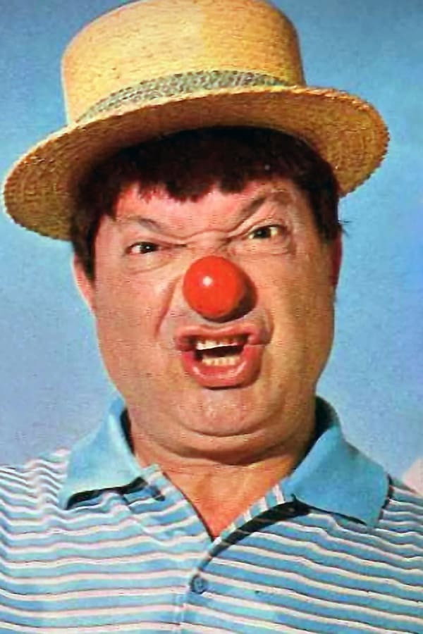 José Carlos Marrone as Cristóbal Colón in Cristóbal Colón en la Facultad de Medicina