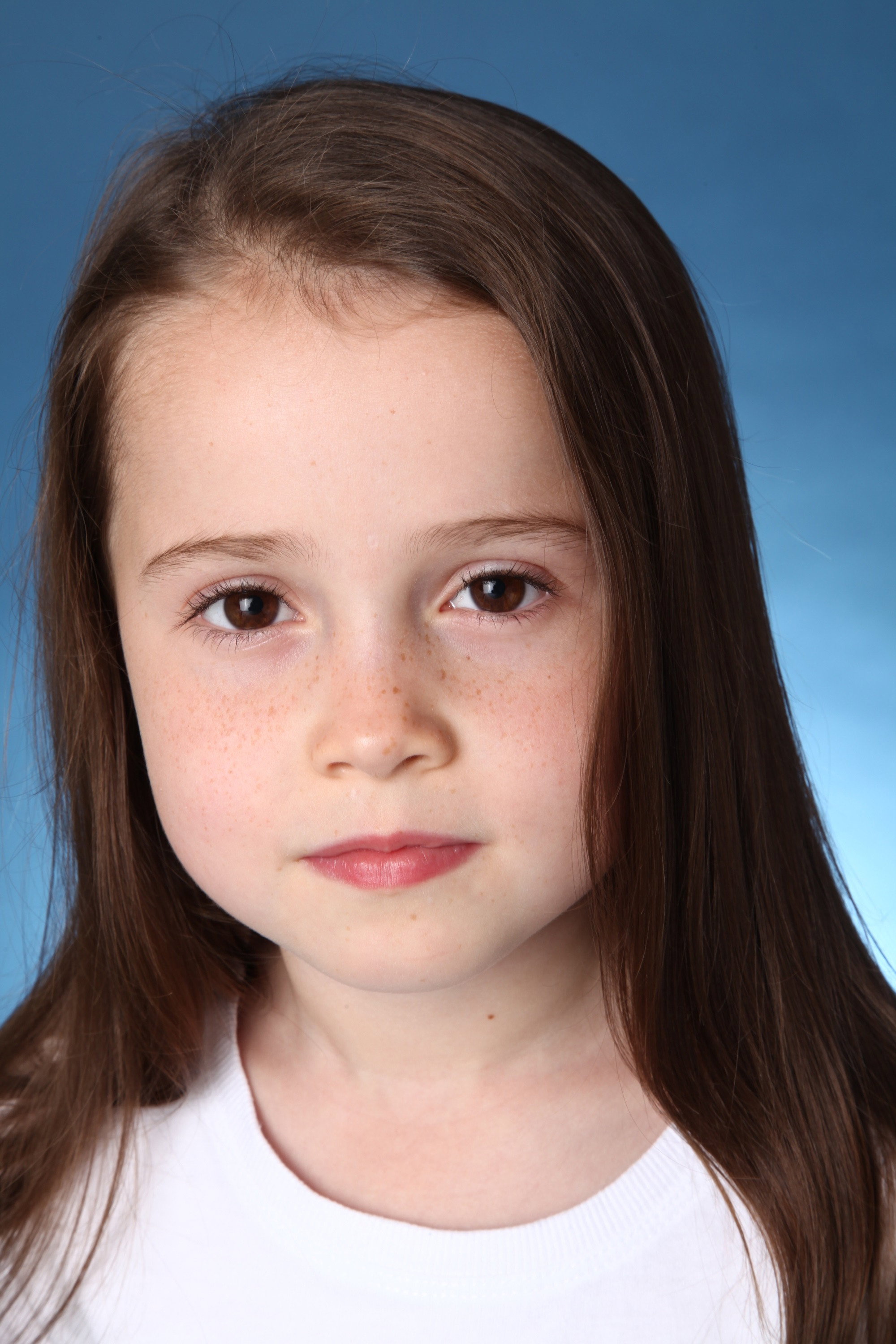 Sophia Ally as Zoe in My Zoe