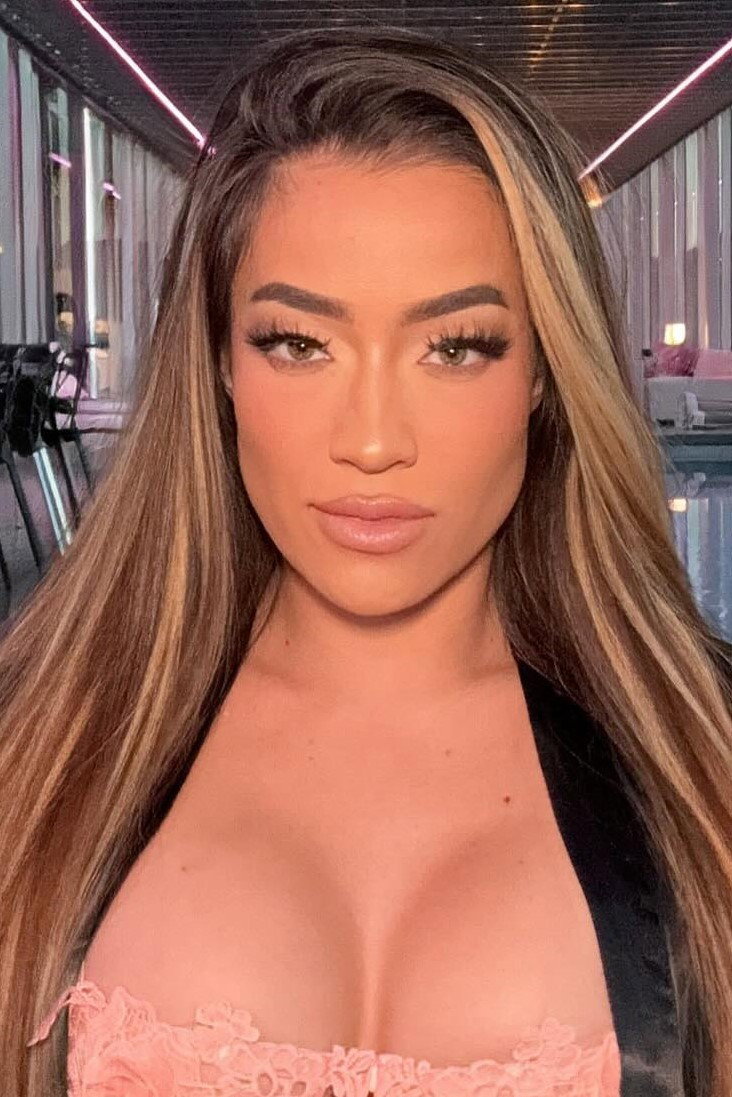 Steph Mi as Self in House of Heat