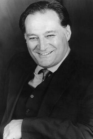 Vittorio Amandola as Baker in Tartarughe sul dorso