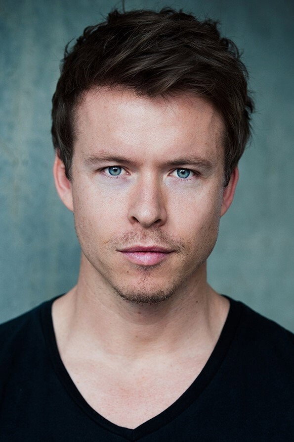 Todd Lasance as Lee Kramer in Olivia: Hopelessly Devoted to You