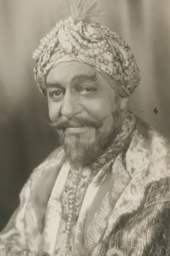 Otis Skinner as Hajj in Kismet