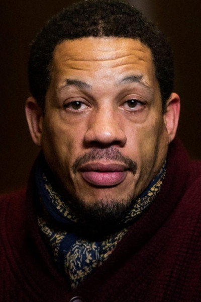 JoeyStarr as Comte de Kervannes in The King’s Favorite