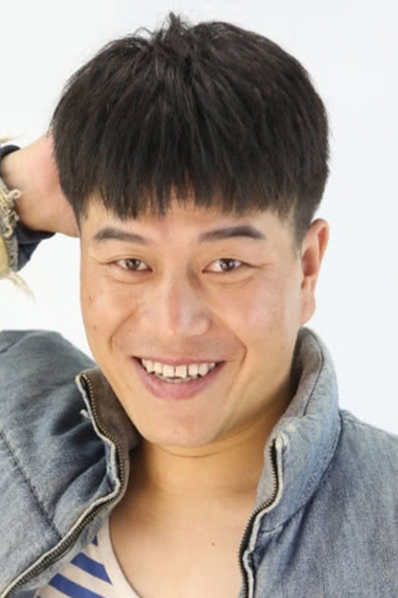 Fan Zhengjun as Servant A in Heaven's Edge