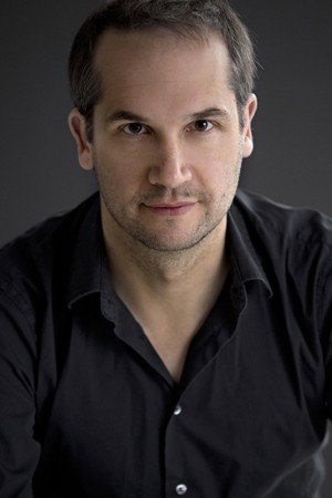 Sébastien Rajotte as Professeur in L'anxiété, au 21e siècle
