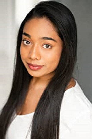Lucinda Nicole as Samantha in Conjuring The Genie 2