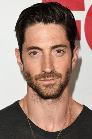 Iddo Goldberg as Isaac Walton in Salem