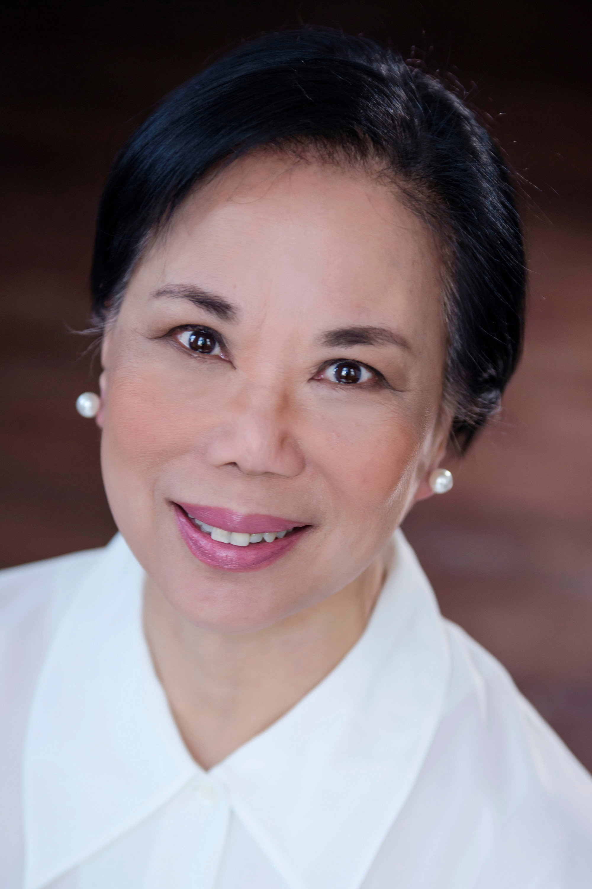 Lillian Lim as Chung Shifu in Holidazed