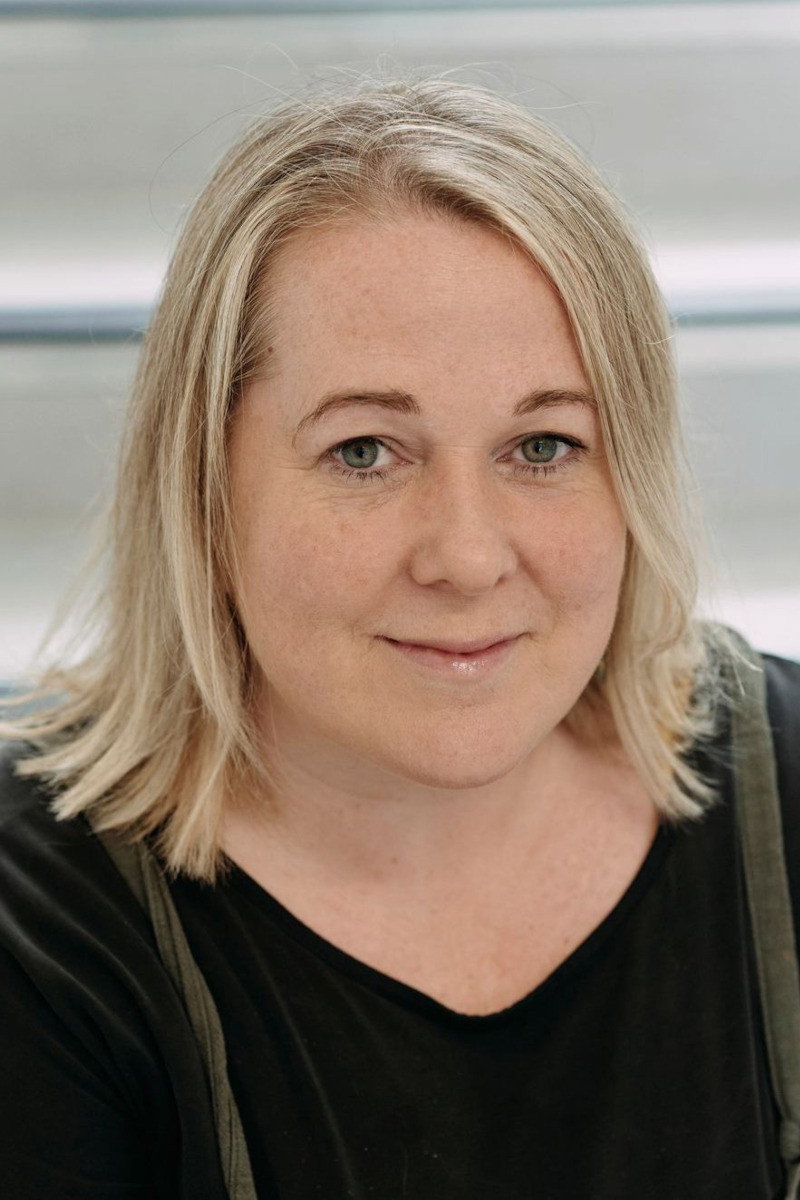 Clare Barrett as Jen in Only Child