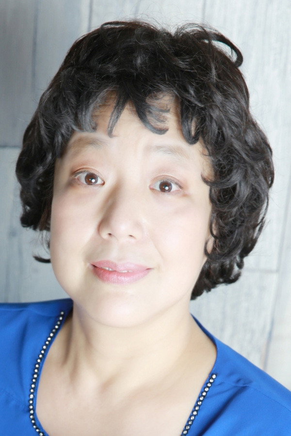 くじら as Lulu Sanjo in I My Me! Strawberry Eggs