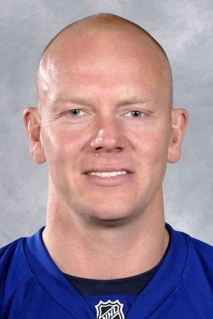 Mats Sundin as Self in Grocery Store, Circa 2008