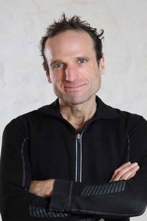 Piers Taylor as Moderator in The World's Most Extraordinary Homes