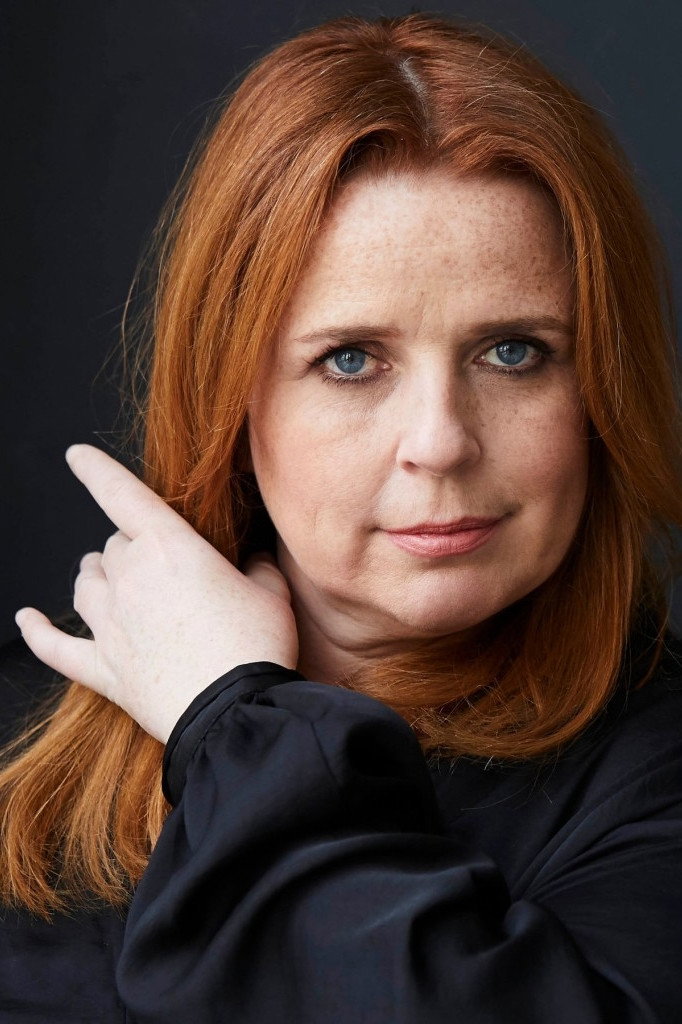 Nicole Johannhanwahr as Silke in Unterm Apfelbaum