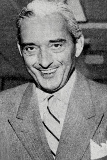 Carlo Lombardi as Ram-Sci in Battles in the Shadow