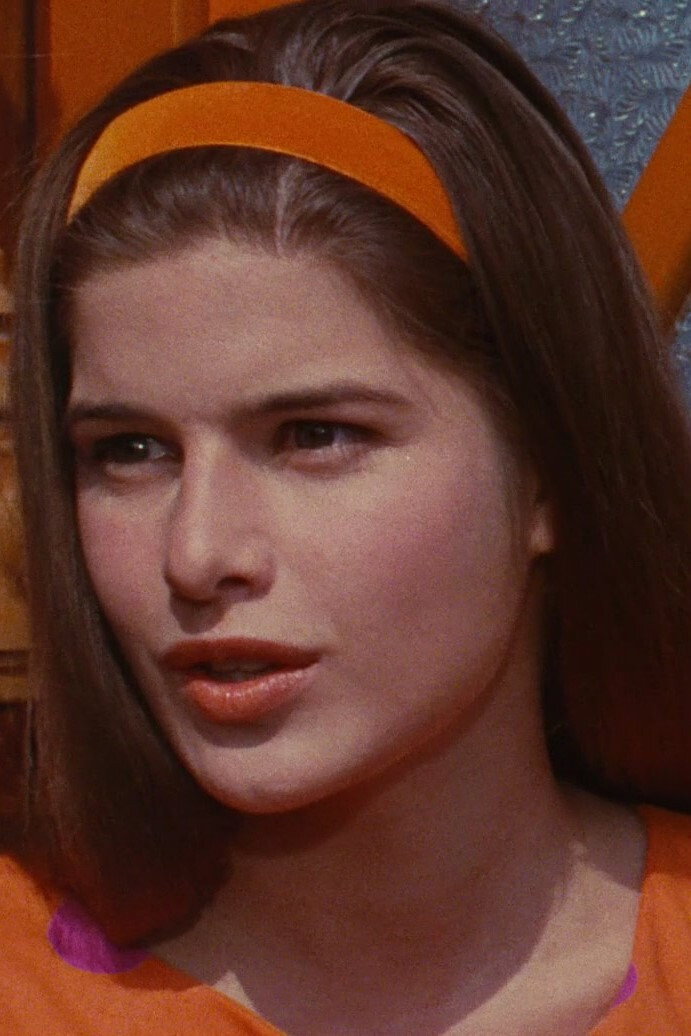 Ellen Farner as Madeleine in Les Parapluies de Cherbourg