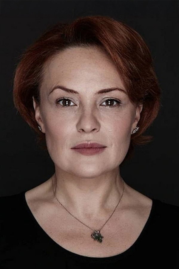 Ufuk Kaplan as Saniye in Alaca