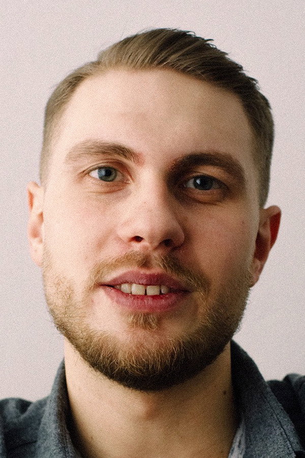 Даниил Толстокулаков as Валера in The Lost Ones