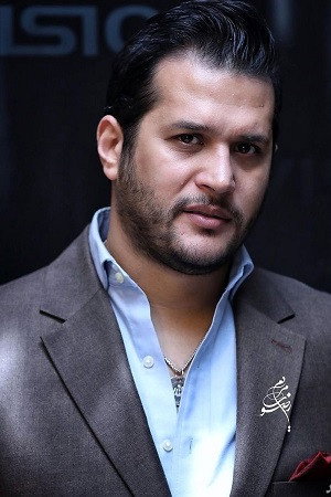 Siavash Kheirabi as Farid Tootoonchi in The sound of rain