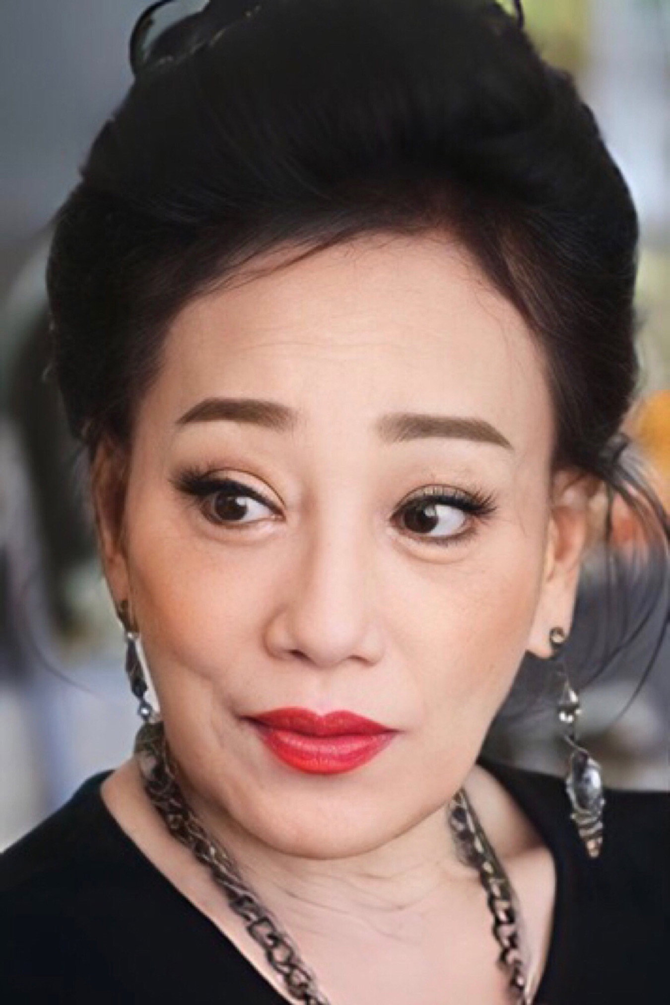 วาสนา ชลากร as Auntie Pai in The Intruder