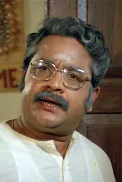 ஜெய்கணேஷ் as Chandrasekhar in Mugavari