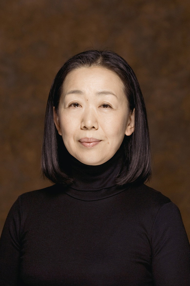 梅沢昌代 as Yoko's Mother in Till Death Do Us What?