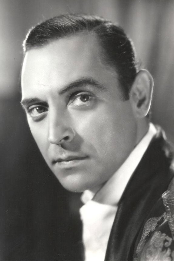 Tony D'Algy as Harry Benson in The Boob